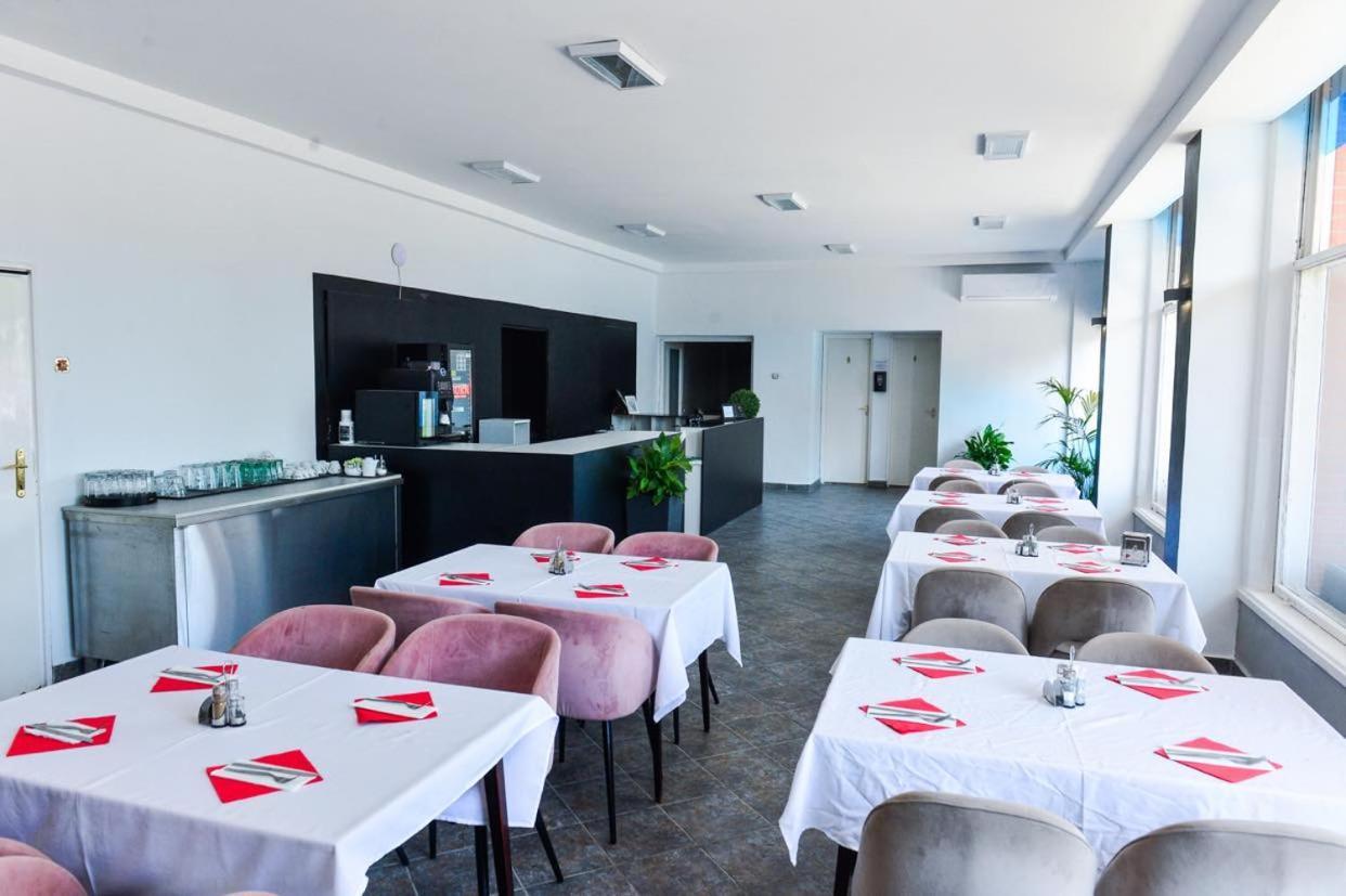 Elmeny Balaton Hotel Alsóörs Zewnętrze zdjęcie